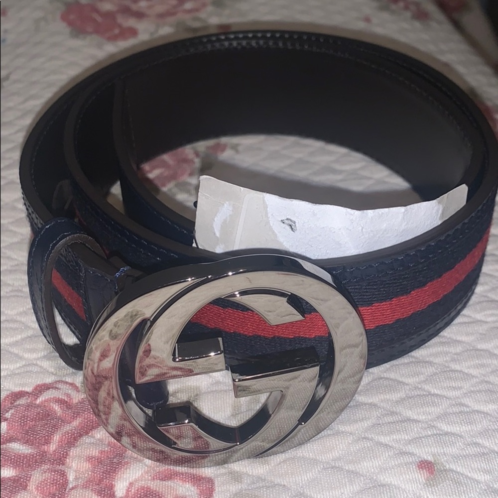 Men’s belt size 80 Italian size 28/29 US
